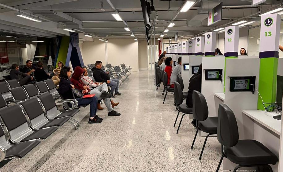 Secretaria da Educação oferece atendimentos integrados no Poupatempo Paraná