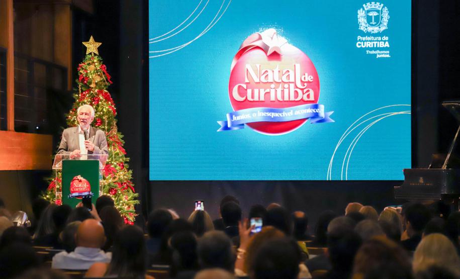 150 espetáculos e apoio inédito do Estado: Curitiba terá a maior programação natalina do Brasil