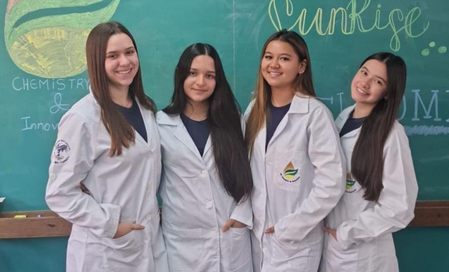 Colégio do Paraná promove protagonismo feminino na ciência com startup inovadora