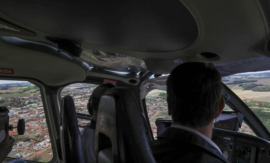 Em Rio Bonito do Iguaçu, Ratinho Junior anuncia força-tarefa para reconstrução das casas