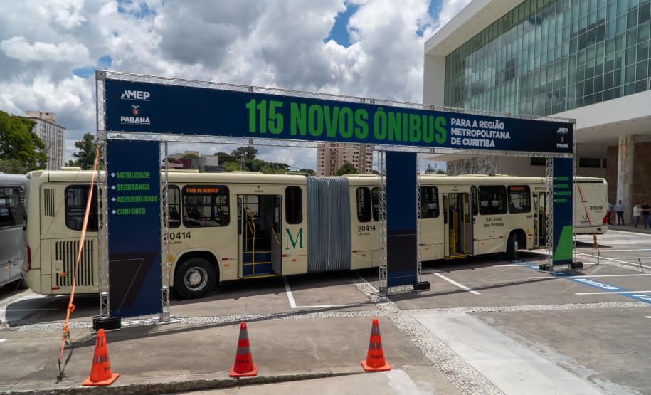 Cidades da Região Metropolitana de Curitiba ganham 115 novos ônibus para transporte coletivo