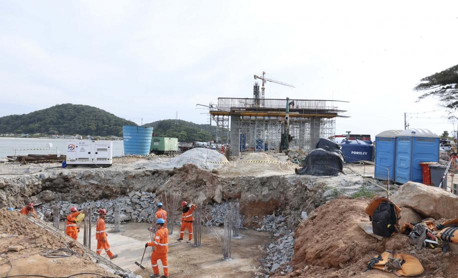 Ponte de Guaratuba chega a 80% de execução e obras seguem em ritmo acelerado