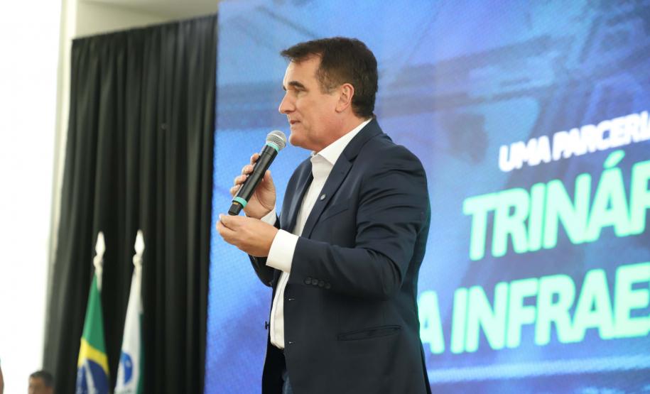 Estado e Prefeitura de Curitiba firmam convênios de R$ 181 milhões para trinário e Escola de Circo