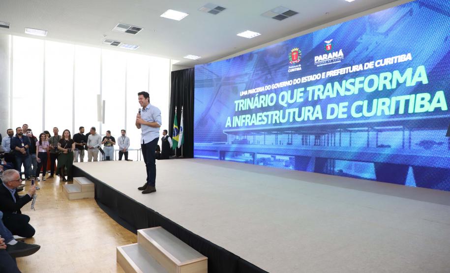 Estado e Prefeitura de Curitiba firmam convênios de R$ 181 milhões para trinário e Escola de Circo
