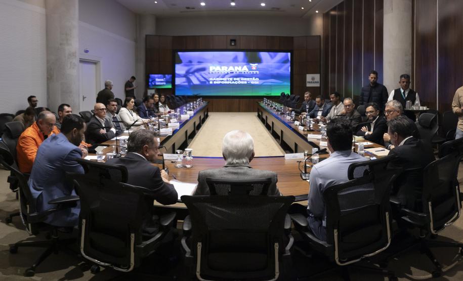 Estado prepara plano de retomada econômica para Rio Bonito do Iguaçu após tornado