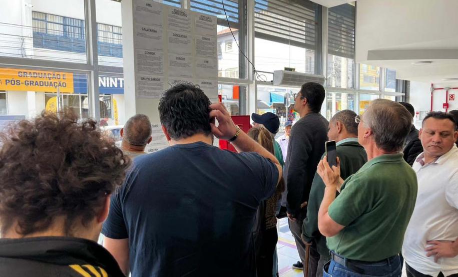 Mutirão de Empregos reúne mais de 20 empresas e oferece mais de mil vagas em Curitiba