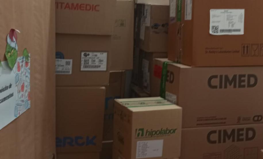 Estado coordena entrega de mais de uma tonelada de medicamentos e insumos a Rio Bonito do Iguaçu