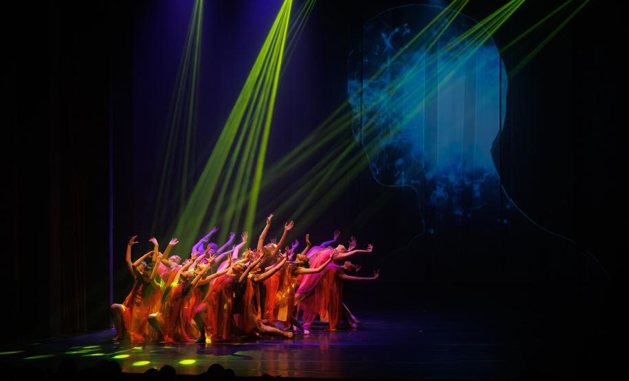 Três novidades no MON, Natal no Guaíra e estreia no MUPA estão na agenda cultural