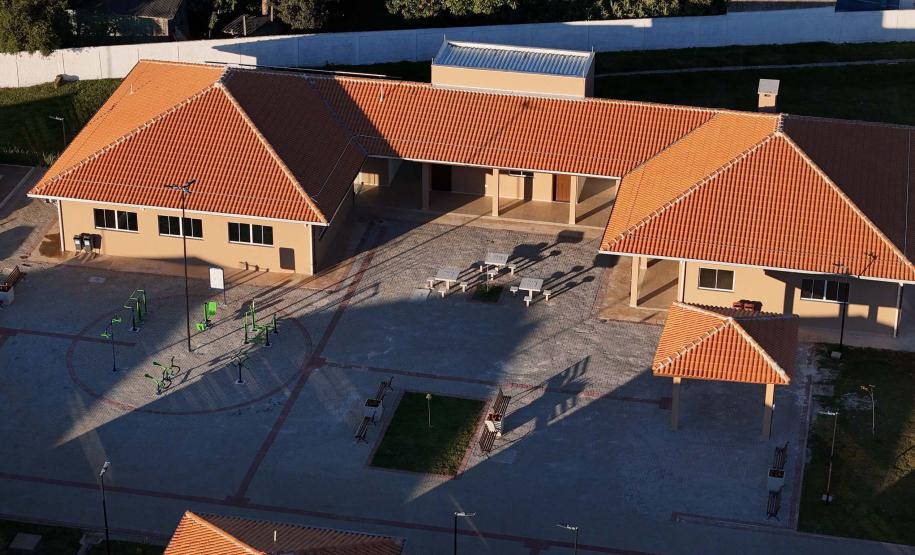 Governador inaugura o Condomínio do Idoso de Guarapuava, o 8° do Estado