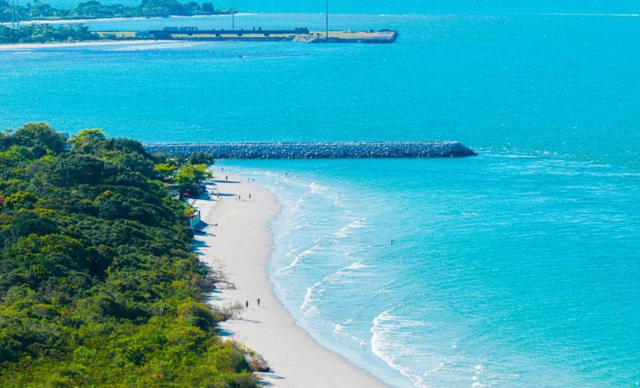 Revitalização do molhe de Pontal do Paraná alcança 92% e será concluída nos próximos dias