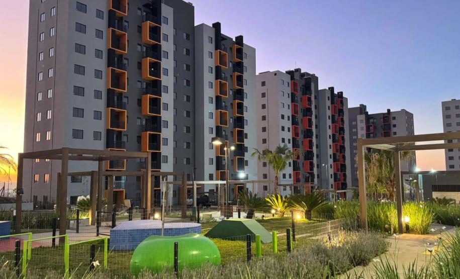 130 mil famílias: Casa Fácil impulsiona habitação e movimenta a economia do Paraná