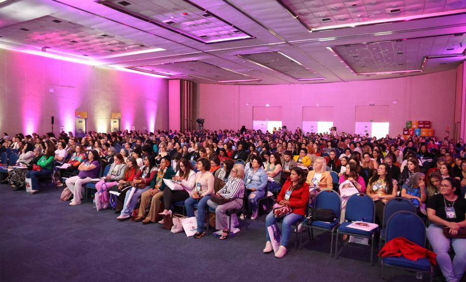 Recomeço: mulheres vítimas de violência já recebem auxílio financeiro do Estado