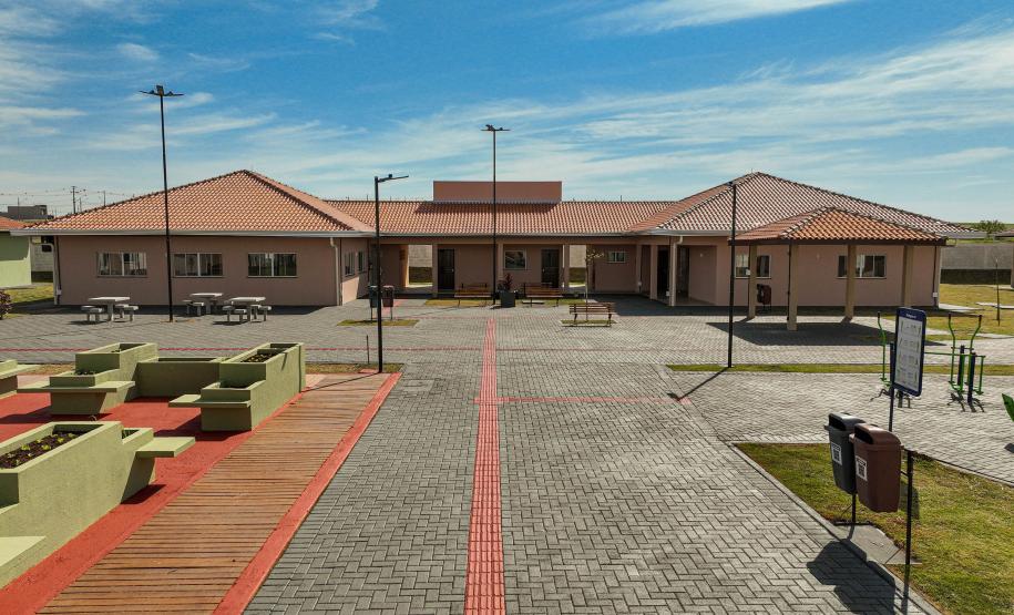 130 mil famílias: Casa Fácil impulsiona habitação e movimenta a economia do Paraná