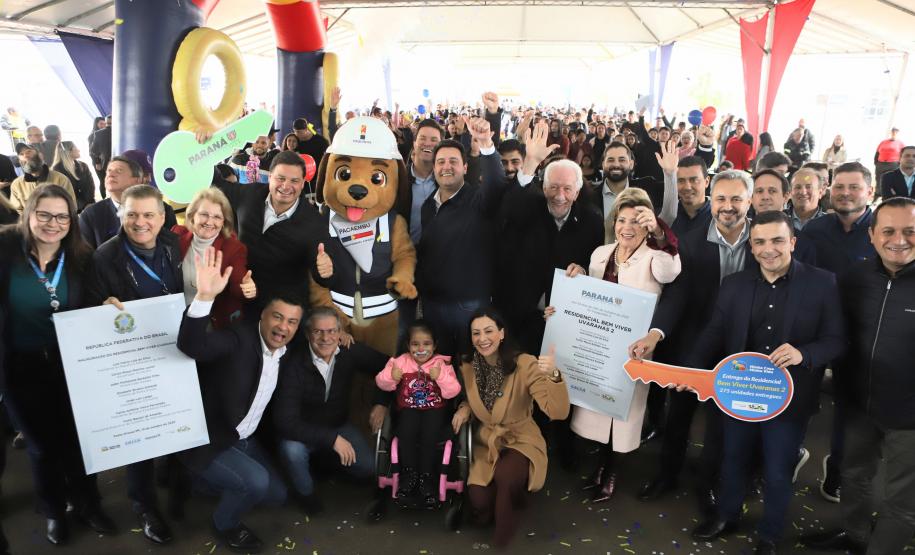 130 mil famílias: Casa Fácil impulsiona habitação e movimenta a economia do Paraná