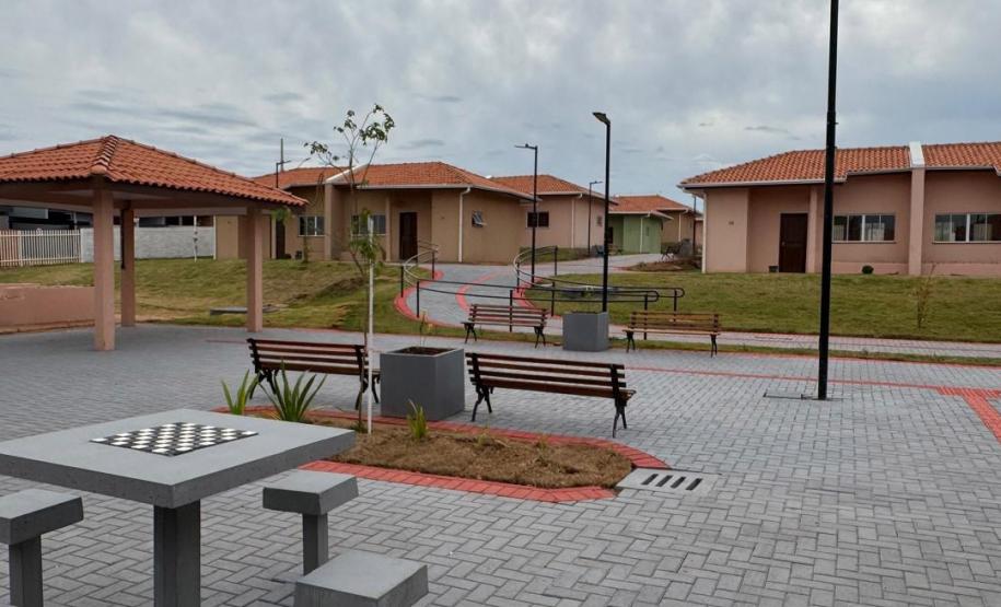 130 mil famílias: Casa Fácil impulsiona habitação e movimenta a economia do Paraná