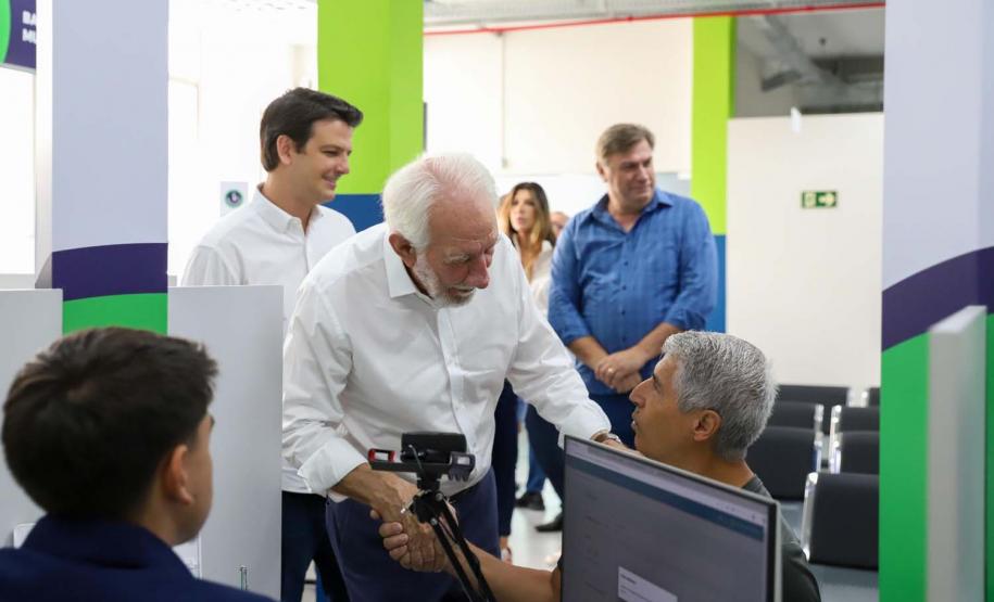 Governo inaugura 3ª unidade do Poupatempo Paraná em Curitiba, a 12ª no Estado