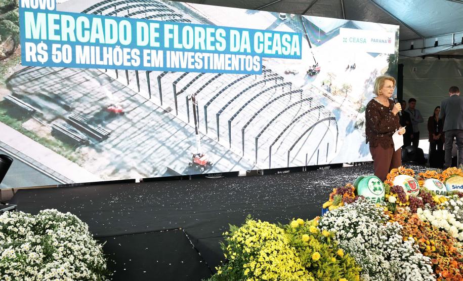 Ratinho Junior assina ordem de serviço do novo Mercado de Flores da Ceasa Curitiba