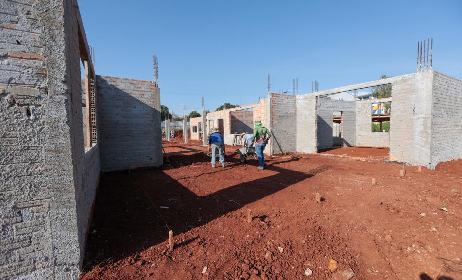 Construção de creche no município de Laranjal.