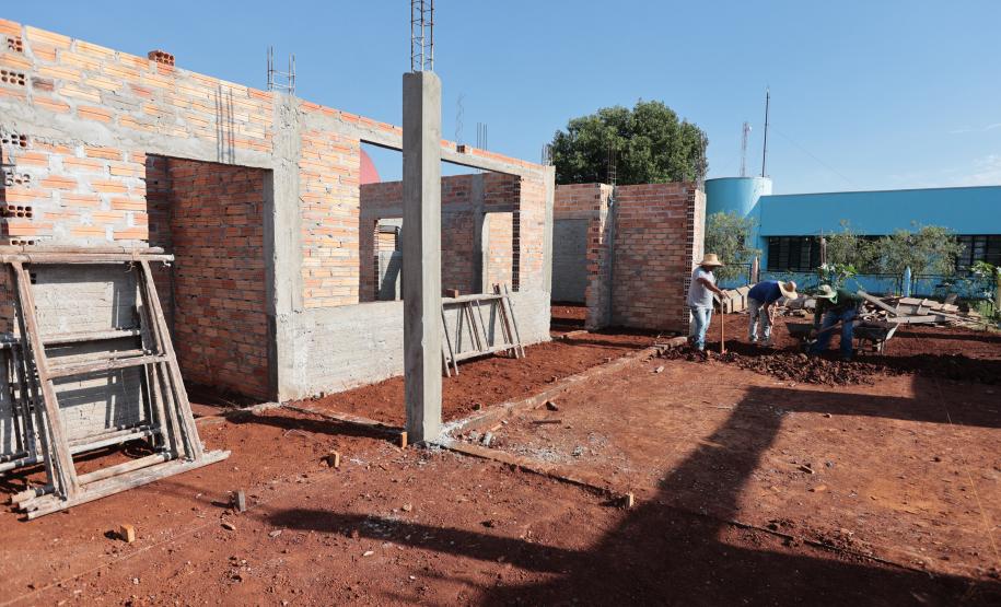 Construção de creche no município de Laranjal.