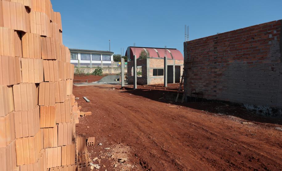 Construção de creche no município de Laranjal.