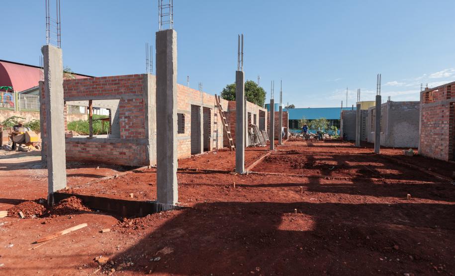 Construção de creche no município de Laranjal.