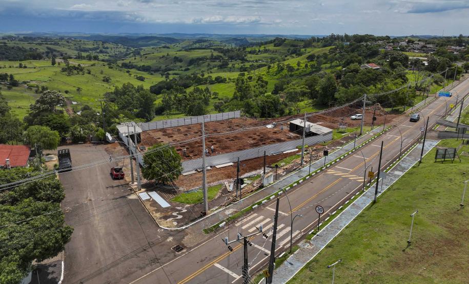 Construção de creche no município de Laranjal.