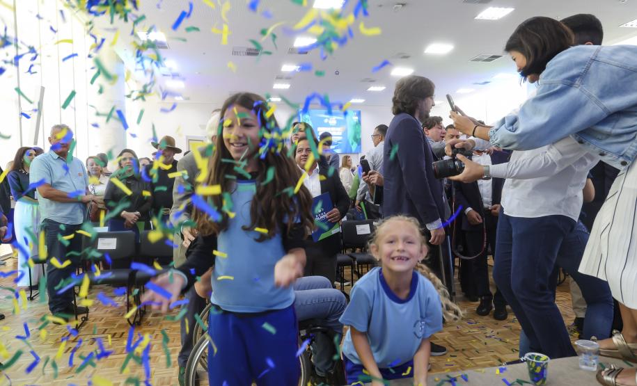 Estado lança 2ª fase do Programa Bons Olhos Paraná para atender mais 540 mil alunos