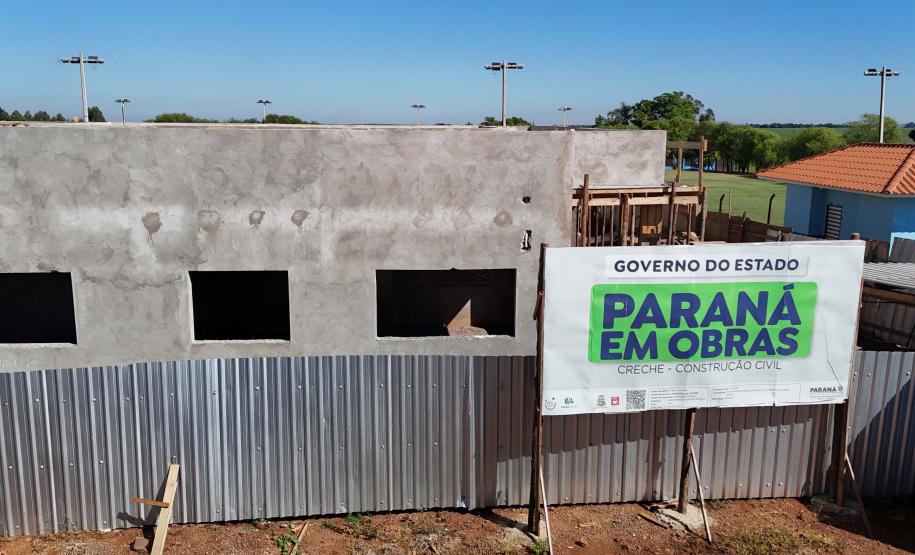 Construção de creche no município de Laranjal.