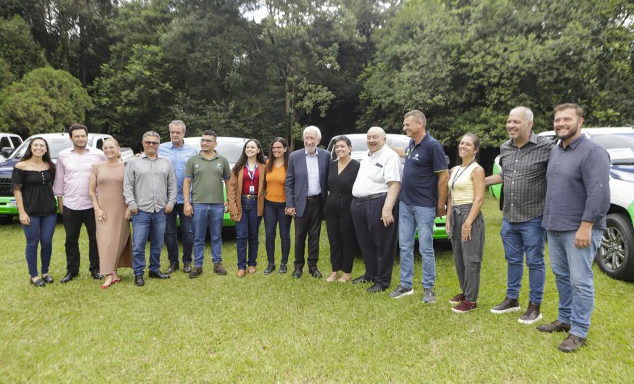 Governo entrega equipamentos e carros para reforçar cuidados com Unidades de Conservação