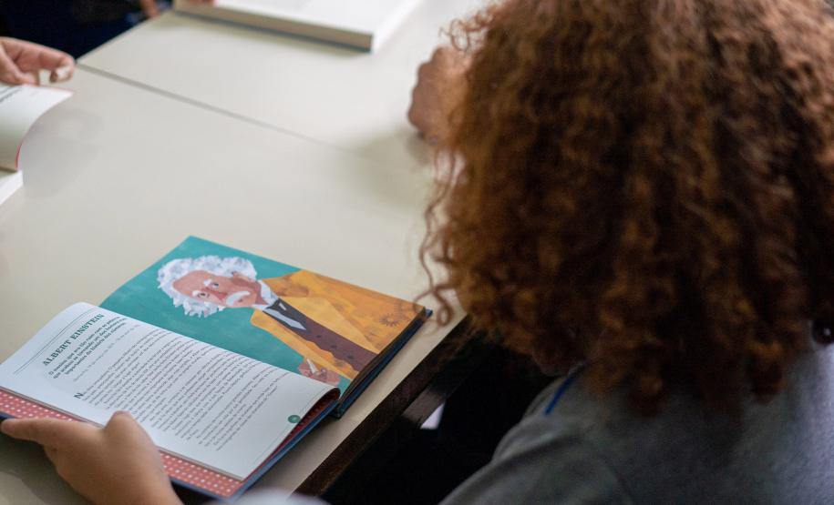 Com salto na alfabetização, Paraná alcança 80% de crianças alfabetizadas na idade certa