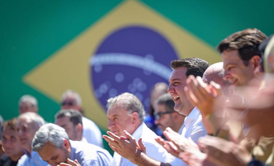Ratinho Junior entrega 243 drones para monitoramento aéreo das forças de segurança do Paraná