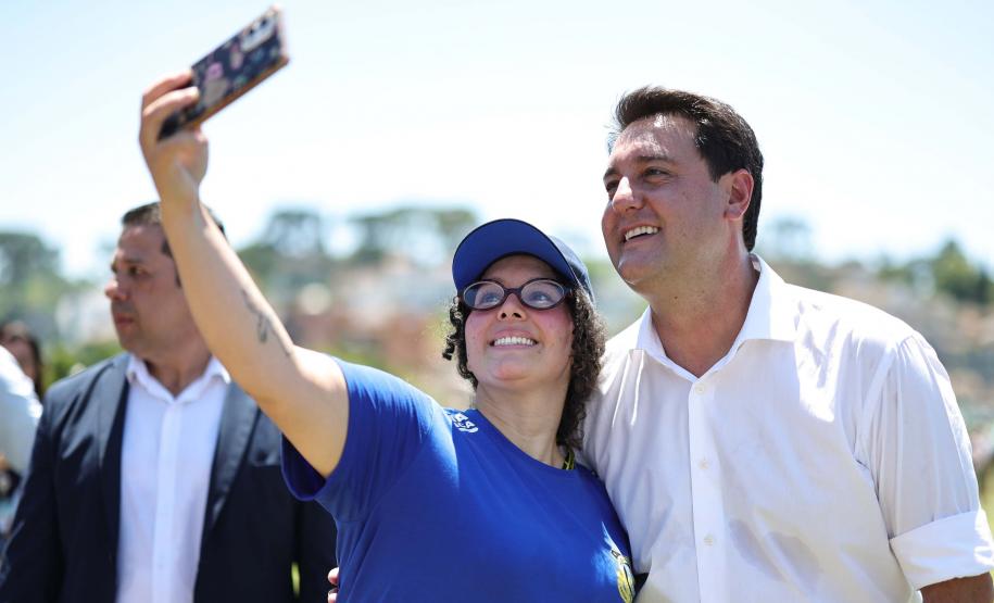 Ratinho Junior entrega 243 drones para monitoramento aéreo das forças de segurança do Paraná