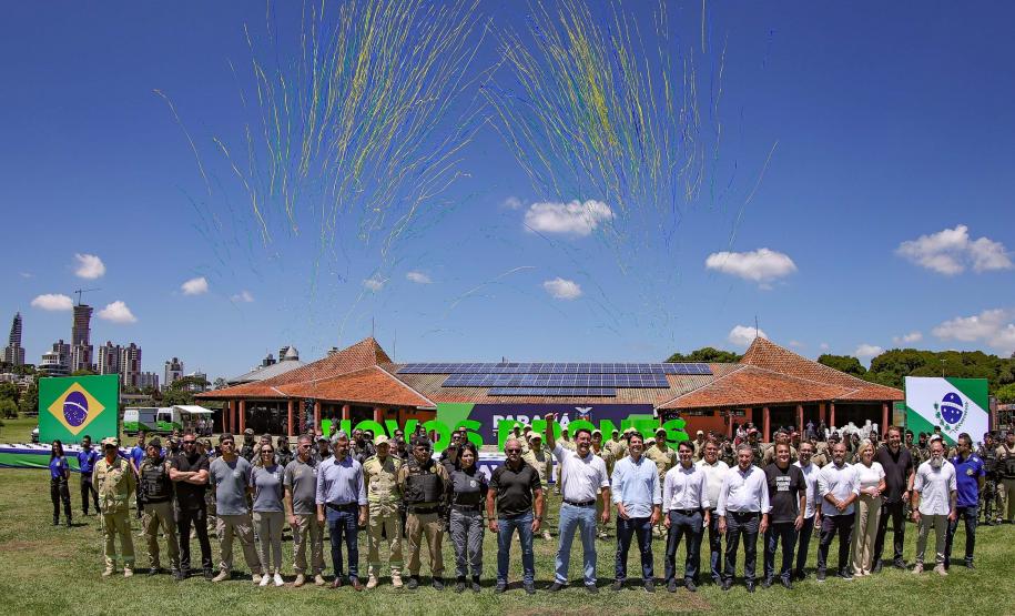 Ratinho Junior entrega 243 drones para monitoramento aéreo das forças de segurança do Paraná