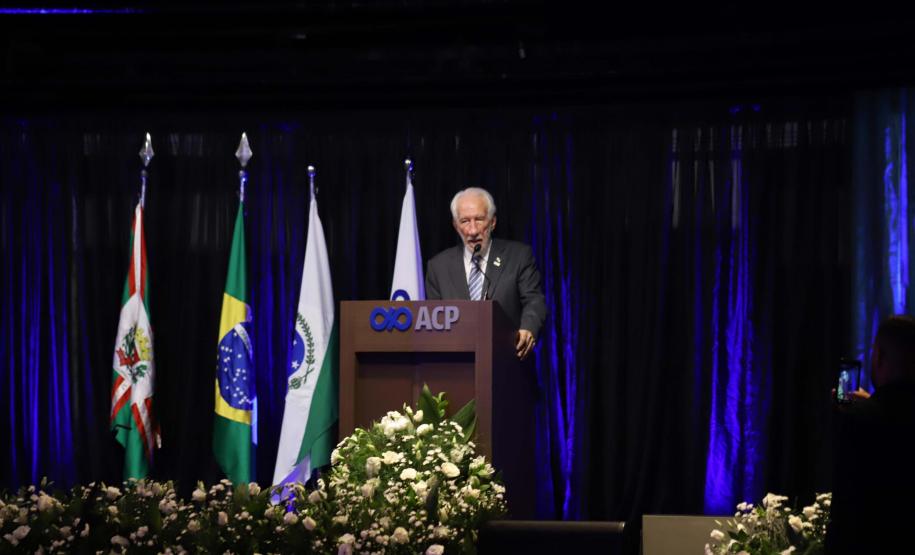 Piana participa da posse do novo presidente da Associação Comercial do Paraná