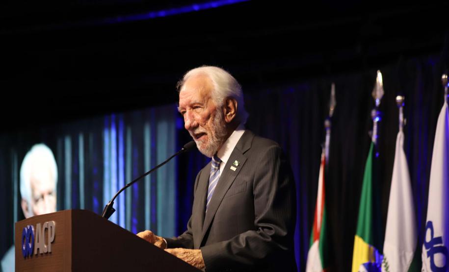 Piana participa da posse do novo presidente da Associação Comercial do Paraná