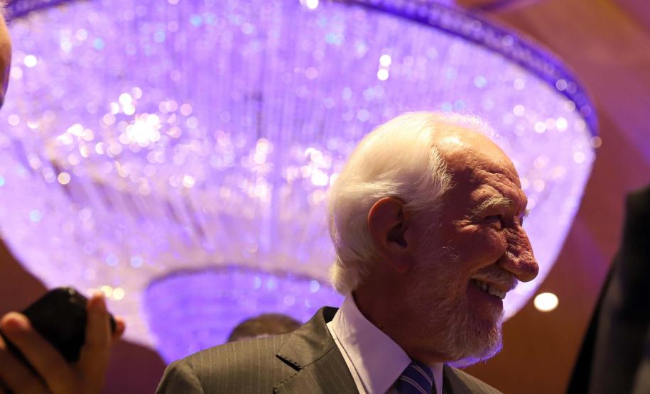 Piana participa da posse do novo presidente da Associação Comercial do Paraná