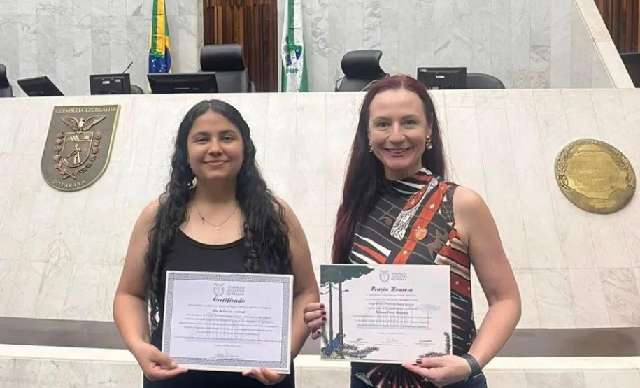 Proposta de aluna da rede vira lei e Paraná tem programa de orientação vocacional