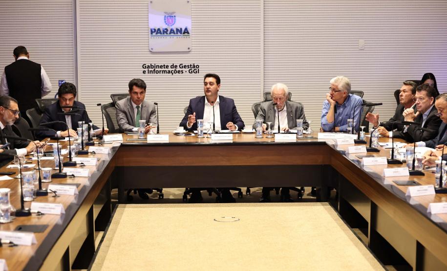 Estado e MBRF reafirmam R$ 375 milhões em investimentos para cadeia de alimentos