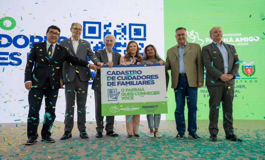 Paraná lança Cadastro do Cuidador e reforça cooperação em políticas para pessoa idosa