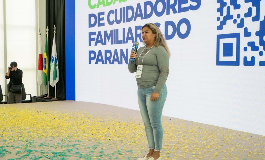 Paraná lança Cadastro do Cuidador e reforça cooperação em políticas para pessoa idosa