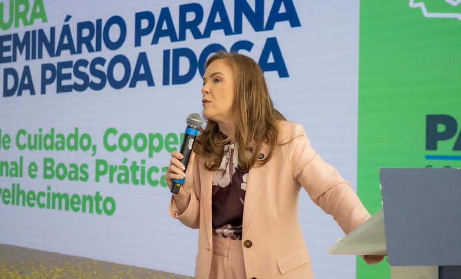 Paraná lança Cadastro do Cuidador e reforça cooperação em políticas para pessoa idosa