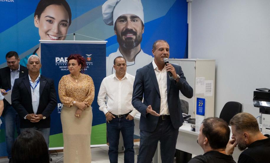 Modernização e mais serviços: Estado inaugura em Curitiba a primeira Casa do Trabalhador