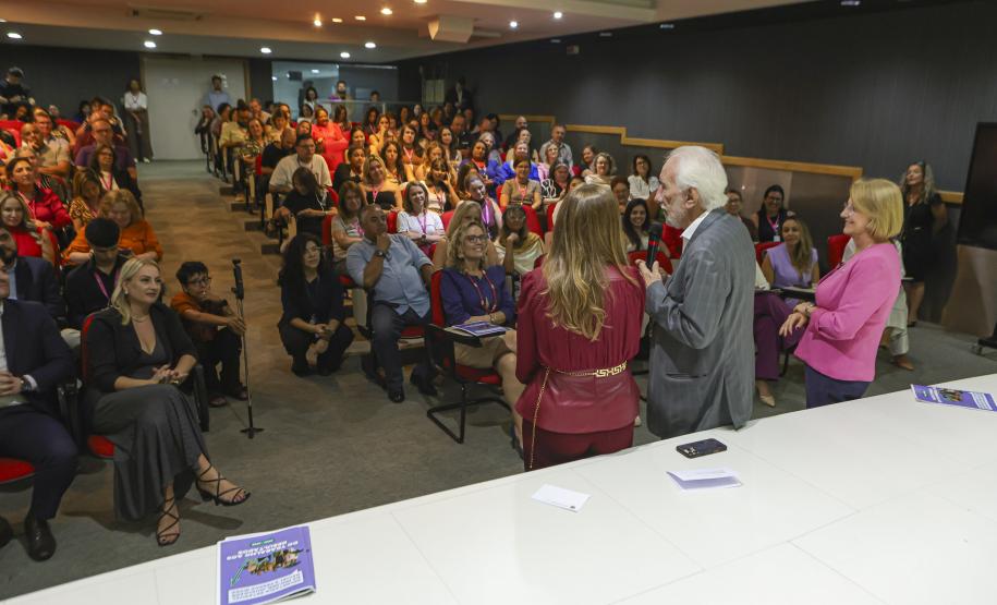 Referência: Estado apresenta avanços em políticas para mulheres, idosos e voltadas à igualdade racial