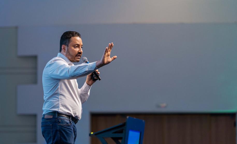 Com avanços em todas as etapas de ensino, Estado divulga resultados da Prova Paraná Mais 2025 aos municípios