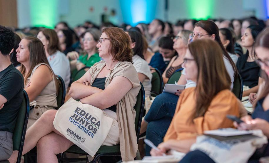 Com avanços em todas as etapas de ensino, Estado divulga resultados da Prova Paraná Mais 2025 aos municípios