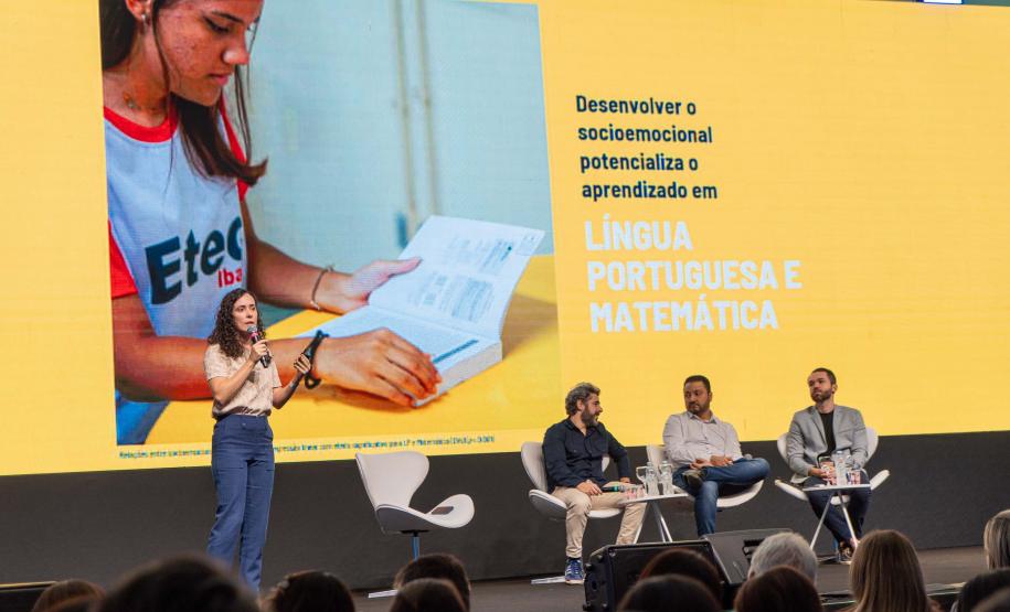 Com avanços em todas as etapas de ensino, Estado divulga resultados da Prova Paraná Mais 2025 aos municípios