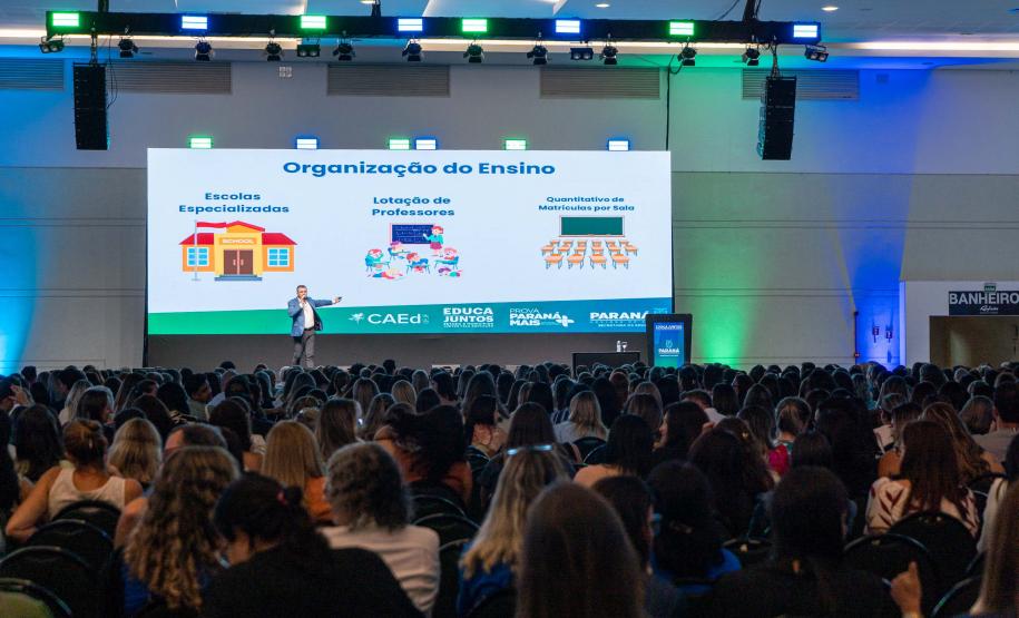 Com avanços em todas as etapas de ensino, Estado divulga resultados da Prova Paraná Mais 2025 aos municípios