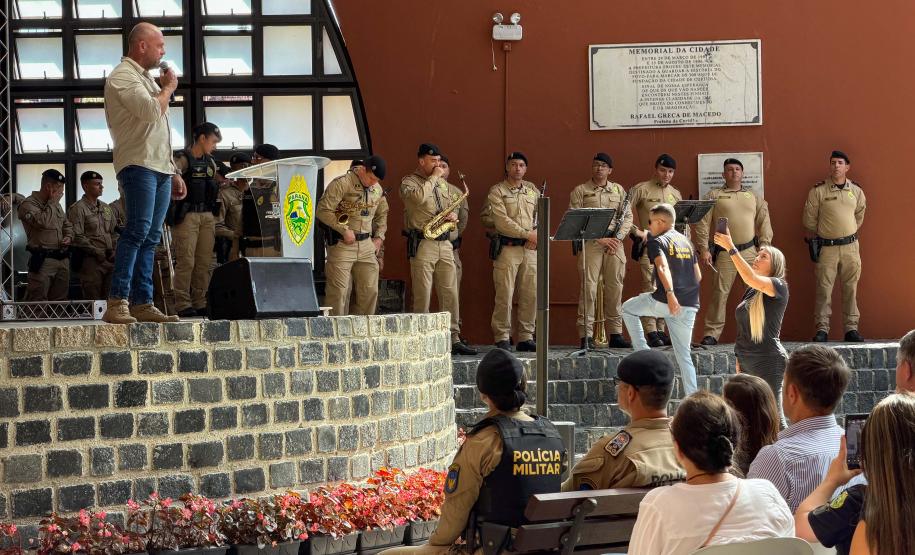 PMPR entrega 54 viaturas e capacita 152 policiais no combate à violência doméstica