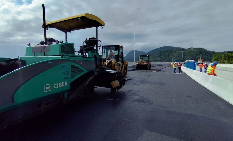 Começam as obras de pavimentação do tabuleiro da Ponte de Guaratuba