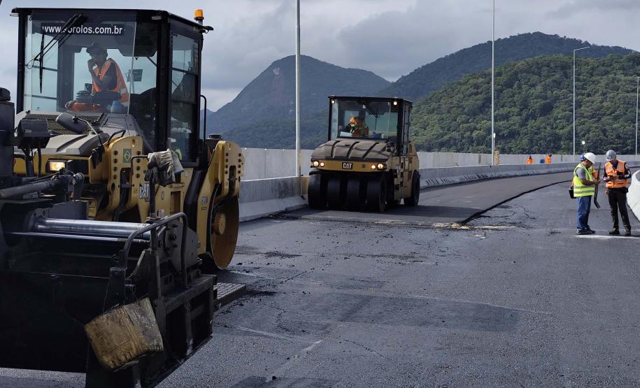 Começam as obras de pavimentação do tabuleiro da Ponte de Guaratuba